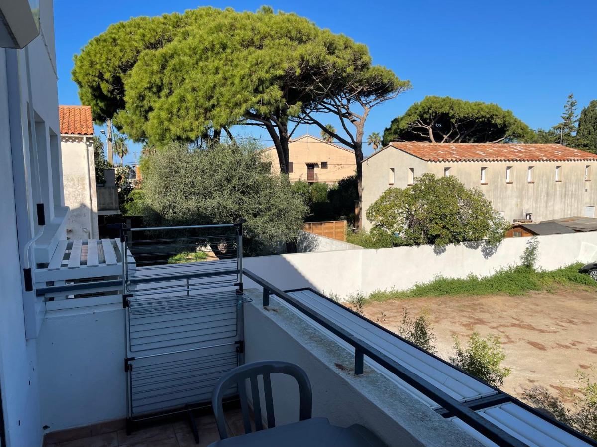 Residence San Paolisa Hyeres Ngoại thất bức ảnh